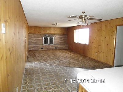 Great Room w/Fireplace