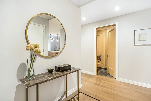 Sold by Compass | media 22