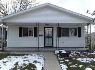 1009 Hubbard St, Mishawaka, IN 46544