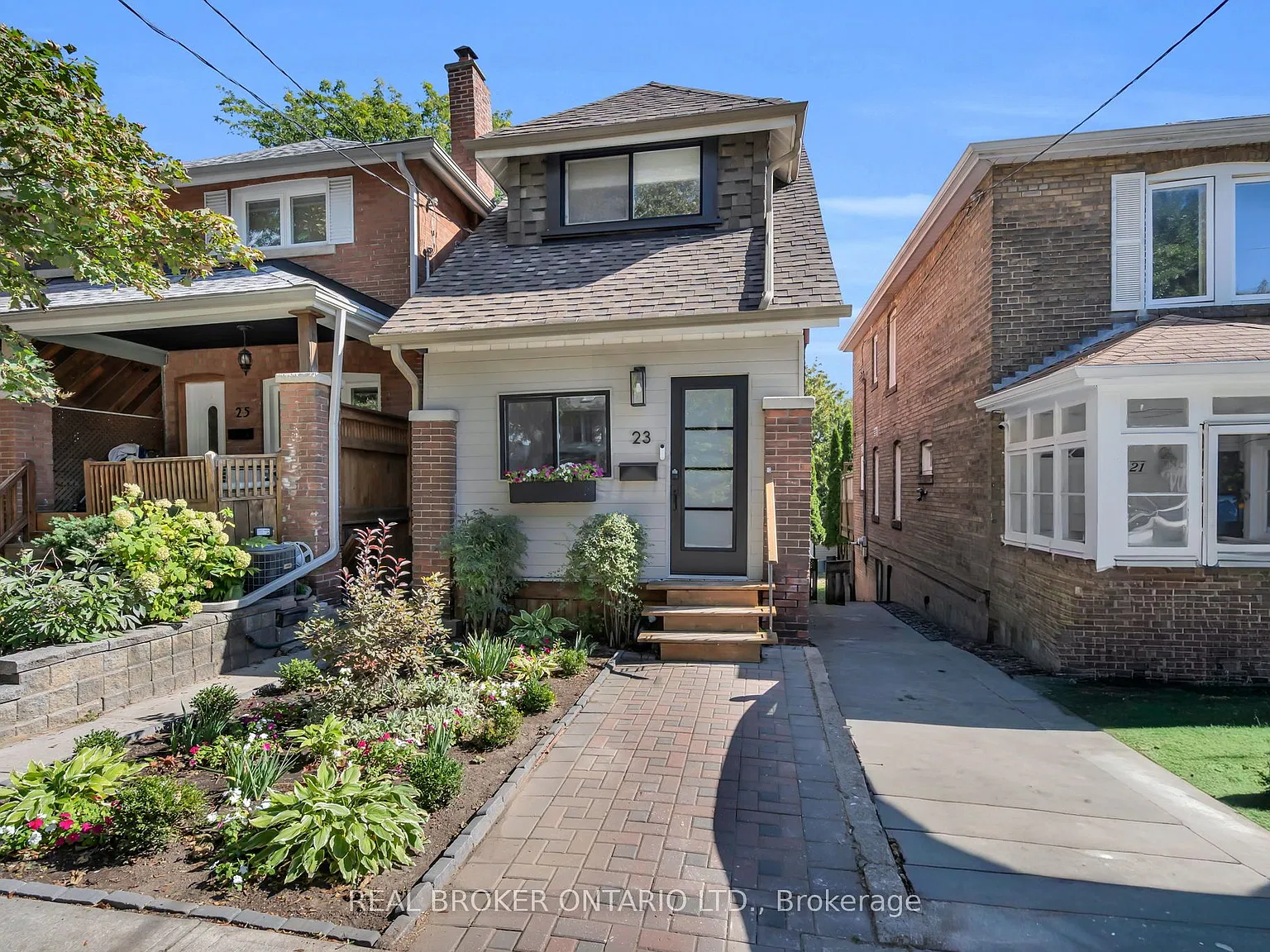 3 bed, $3,600 — Photo 1