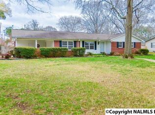 1704 Summerlane SE, Decatur, AL 35601