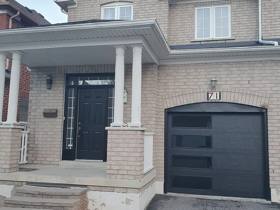 71 Ian Baron Ave