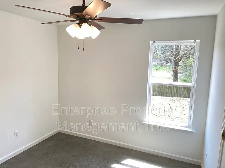 2963 Lake Park Rd — Photo 11