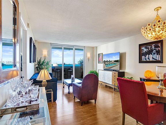 2nd image of 5 Island Ave APT 8B