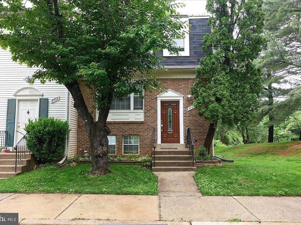7701 Hiawatha Ln, Rockville, MD 20855
