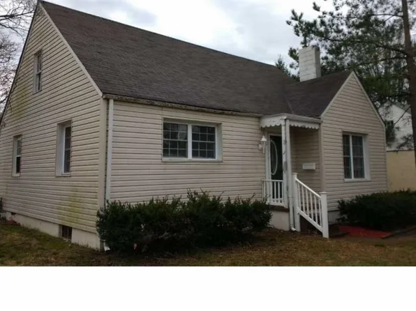 31 Greenhill Ave, Dover, DE 19901