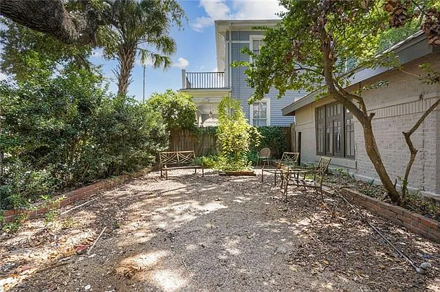 1939 S Carrollton Ave #C — Photo 19