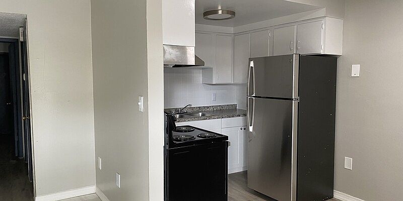 1st image of 4249 76th Ave N APT 118