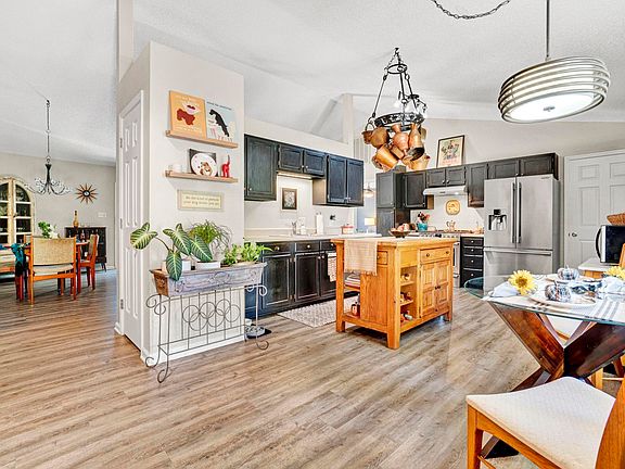 2nd image of 5 Rutgers Way