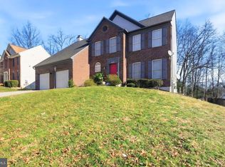 6203 Wood Pointe Dr, Glenn Dale, MD 20769