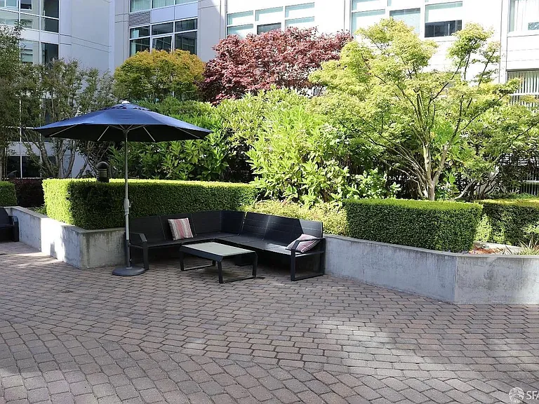 200 Brannan St #415 — Photo 44