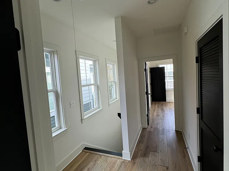 509 Rosedale Ave #K — Photo 48