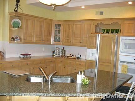 Marble Island and Bar