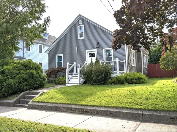 15 Durando Place, Bridgeport, CT 06605