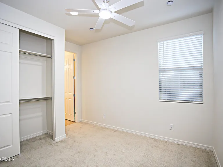 879 W Finch Dr — Photo 18