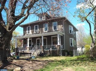 190 W Hendrickson Ave, Morrisville, PA
