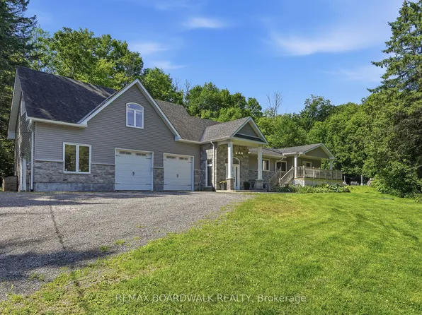 1110 Dunning Rd, Ottawa, ON K4C 1P5