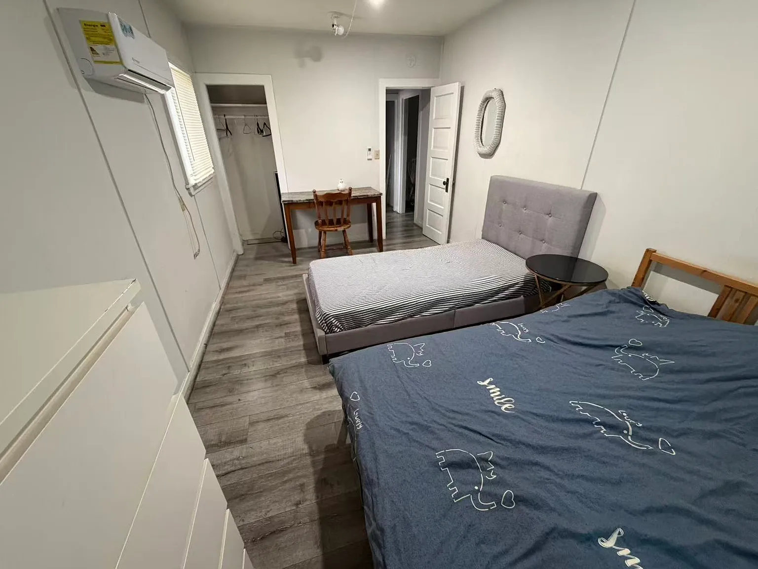 2 bed, 1000 sqft, $2,299 — Photo 4
