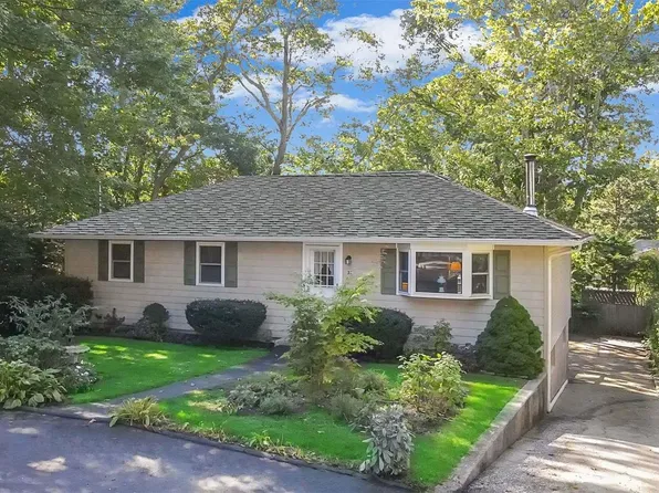 20 Sunrise Drive, Sound Beach, NY 11789