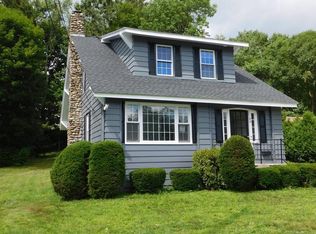 44 Blanchard St, Gardner, MA 01440