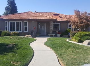 2464 Frederick Ct, Madera, CA 93637