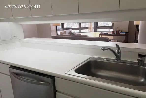 Rented by Corcoran | media 34