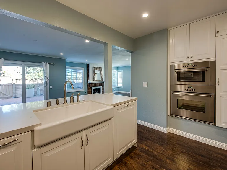 17030 Mount Lilita Ct — Photo 3