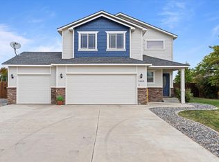 5600 Aloha Dr, West Richland, WA 99353