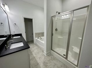 10156 The Grove Ave, Baton Rouge, LA 70836