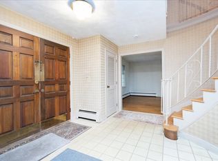 9 Strawberry Hill Ln, Danvers, MA 01923