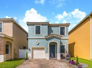 813 NE 191st St, Miami, FL 33179