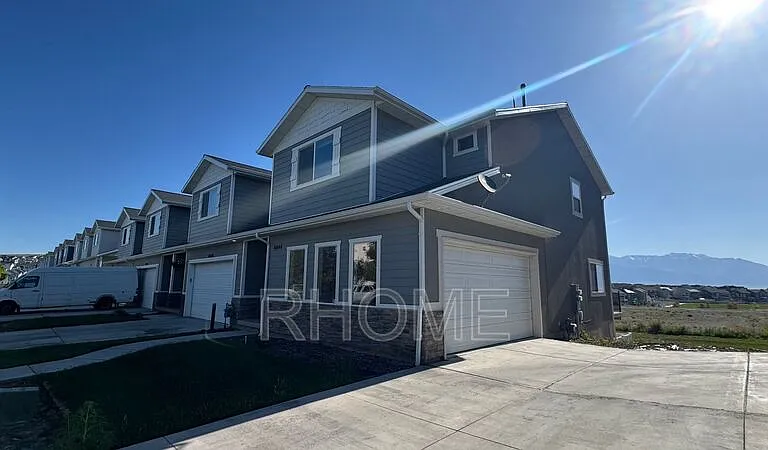 8044 N Clydesdale Dr #4 — Photo 4