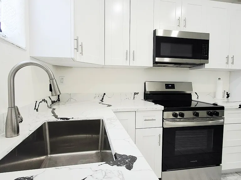 4532 Bougainvilla Dr #12 — Photo 12