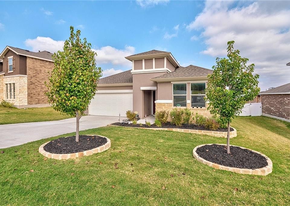 1st image of 11425 River Plantation Dr