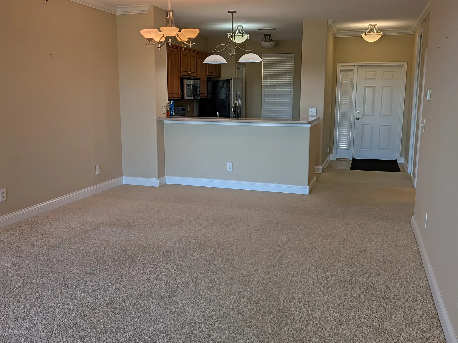 2 bed, 1406 sqft, $2,500 — Photo 3