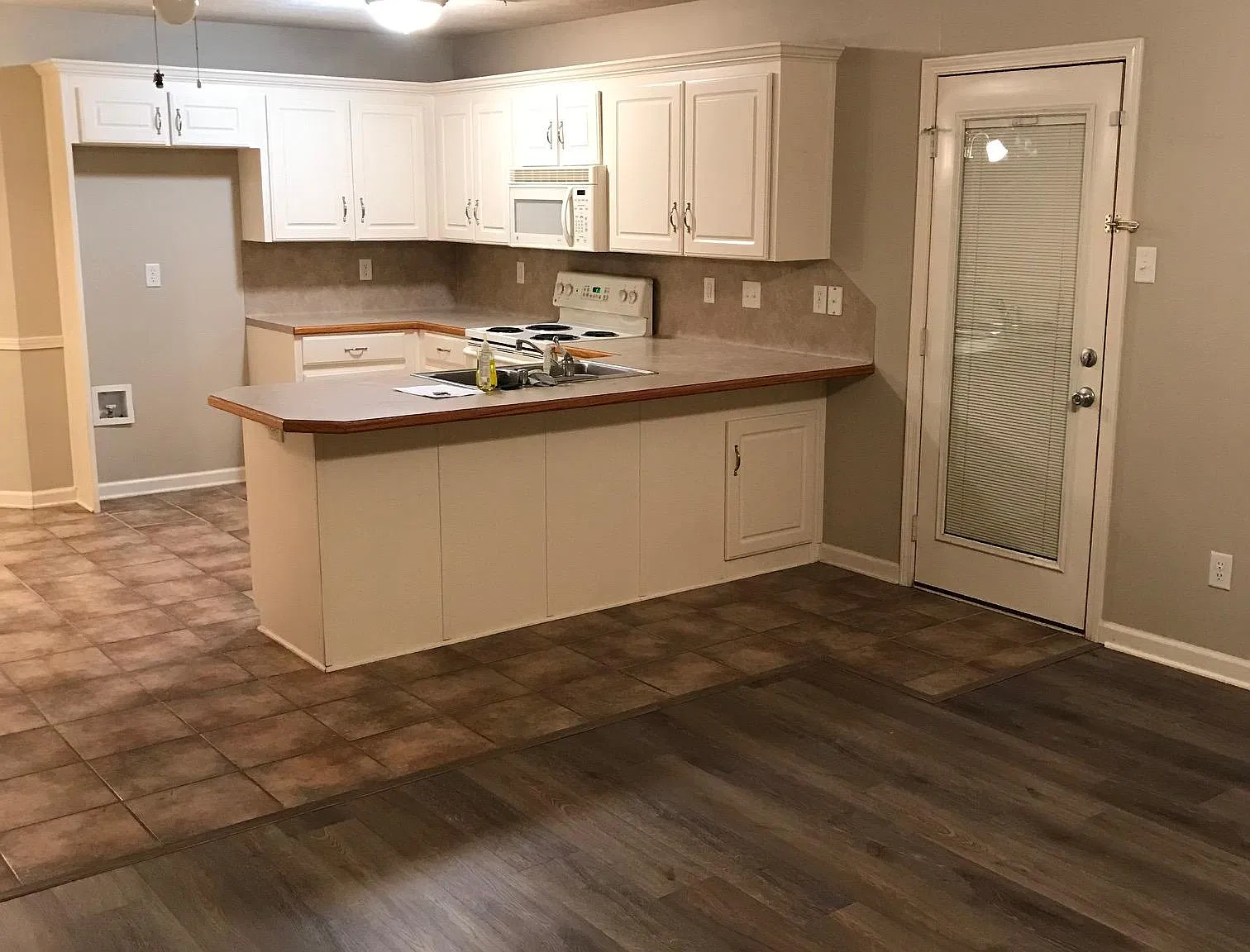 3 bed, 1288 sqft, $1,500 — Photo 4