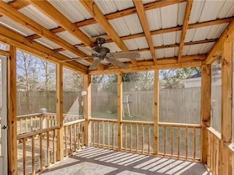 69 Cedar Knl — Photo 24