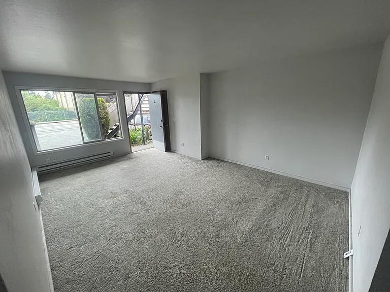 2004 SW 152nd St #11 — Photo 4