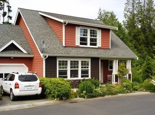 1332 Stonecress Ln, Bainbridge Island, WA 98110