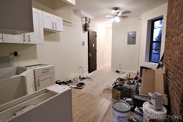 Rented by City Connections Realty | media 31