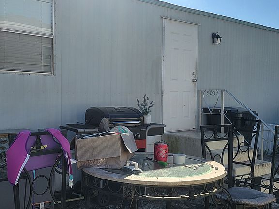 2nd image of 1234 Reynolds Rd #222