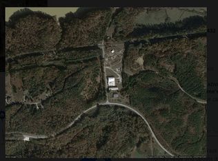 Lake Louise Rd, Toccoa, GA 30577