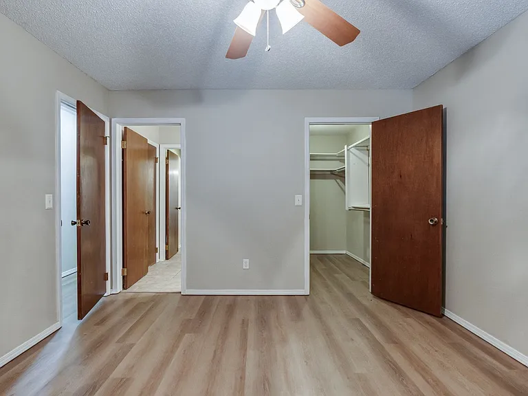 12316 SW 14th St — Photo 21