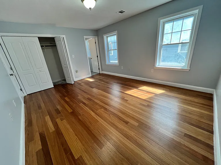 1613 Dorchester Ave — Photo 10