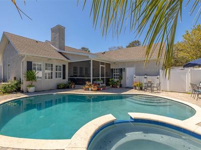 112 Hanging Moss Dr, Saint Simons Island, GA, 31522