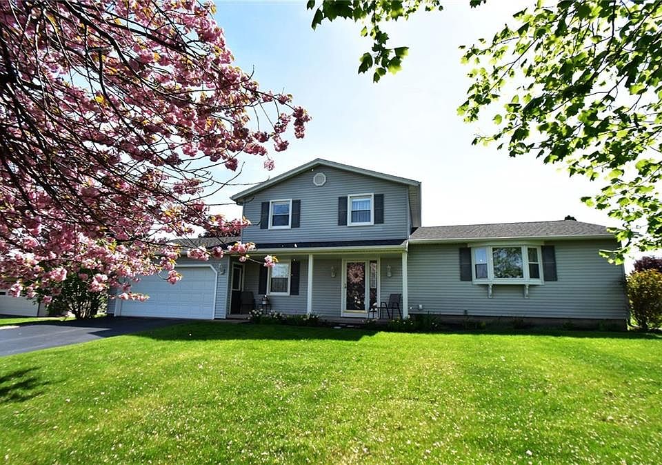 1st image of 52 Craftwood Ln