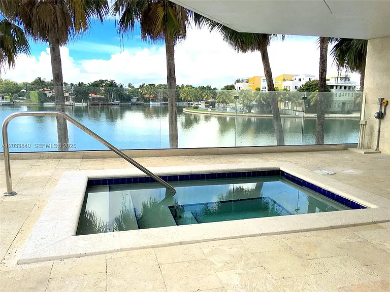 5900 Collins Ave #906 — Photo 20
