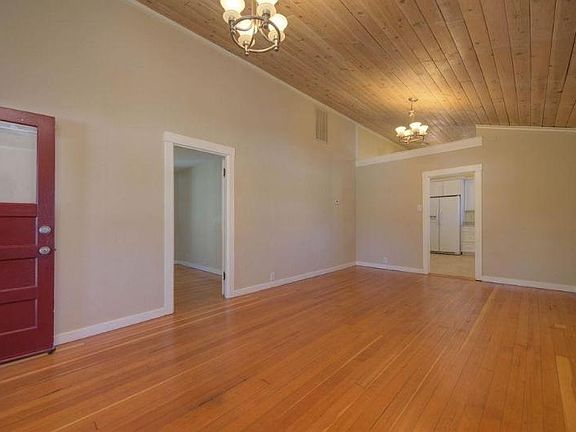 3rd image of 120 Frakes St