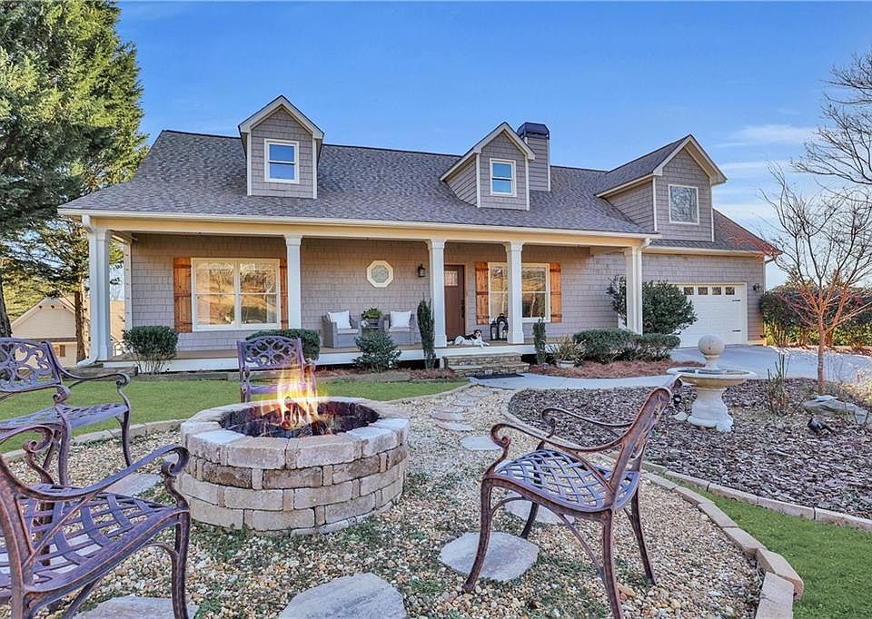 1st image of 309 Woodland Cir