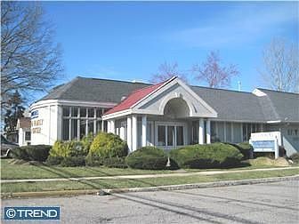 Home for Sale in BURLINGTON, NJ $500,000